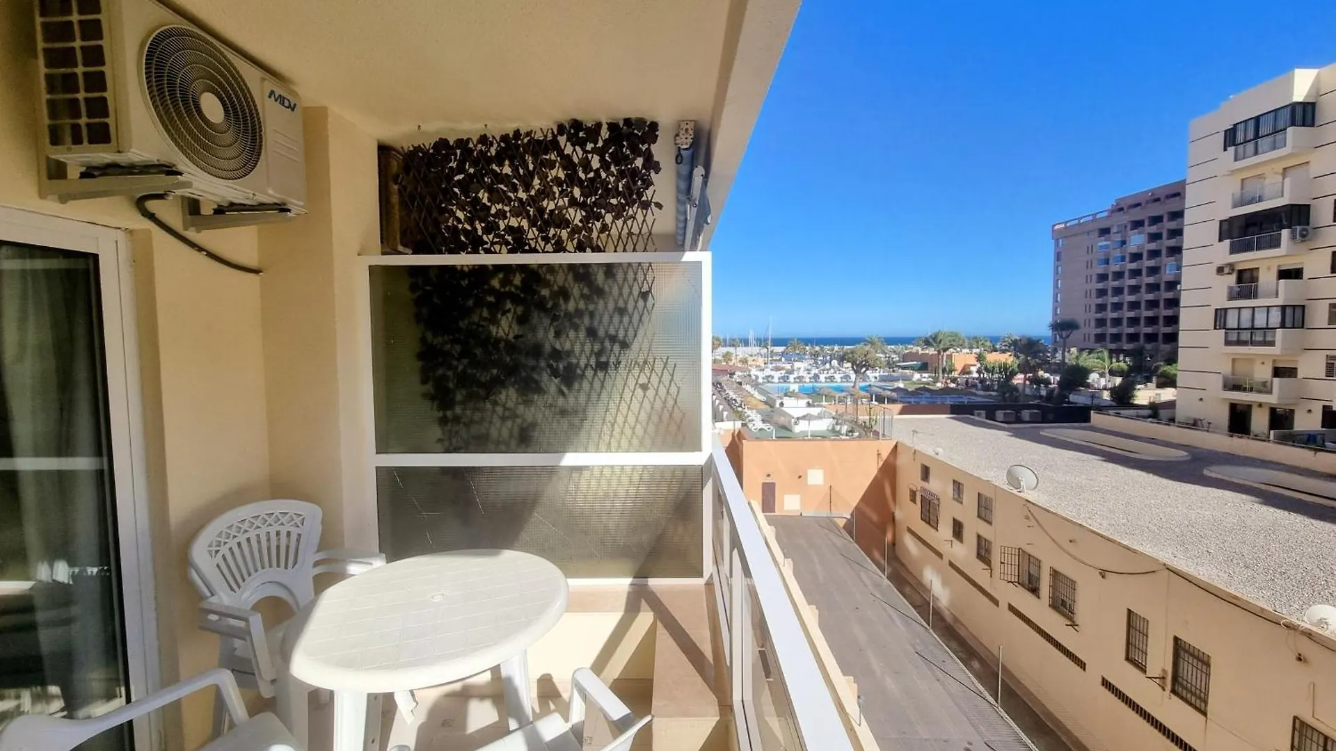 Apartment Pyr Beach And Pool Studio II Fuengirola