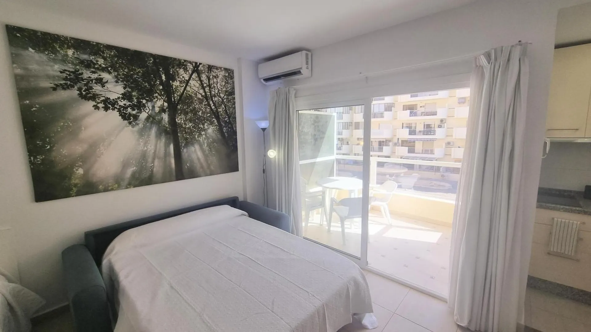 Pyr Beach And Pool Studio II فوينخيرولا إسبانيا